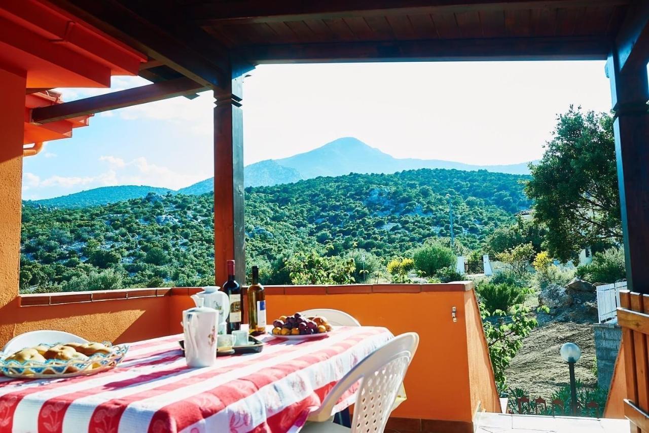 Cala Gonone, Casa I Pini Apartment ภายนอก รูปภาพ