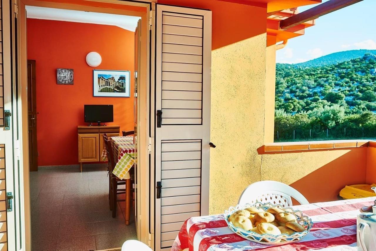 Cala Gonone, Casa I Pini Apartment ภายนอก รูปภาพ
