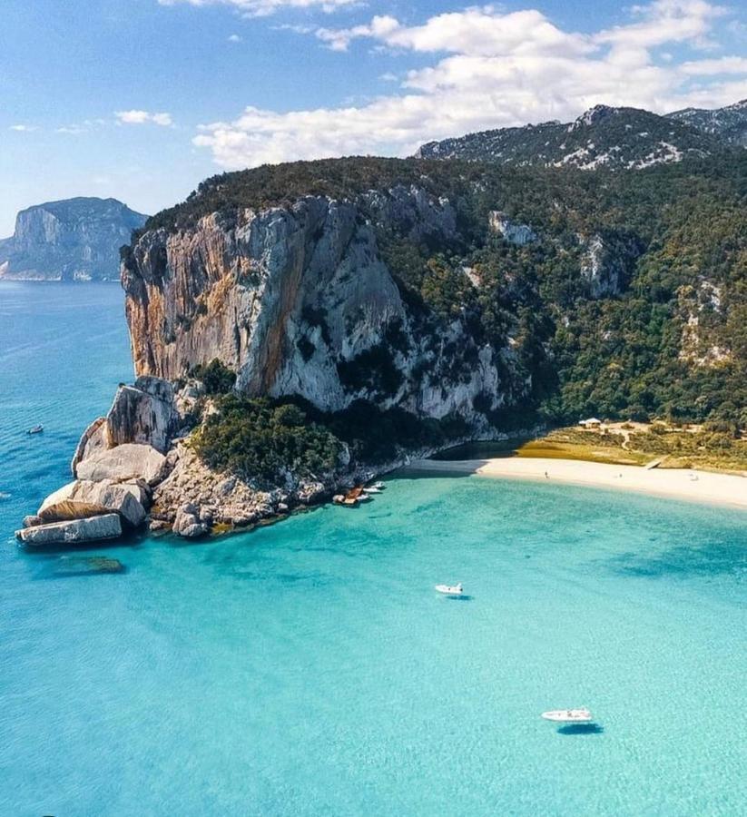 Cala Gonone, Casa I Pini Apartment ภายนอก รูปภาพ